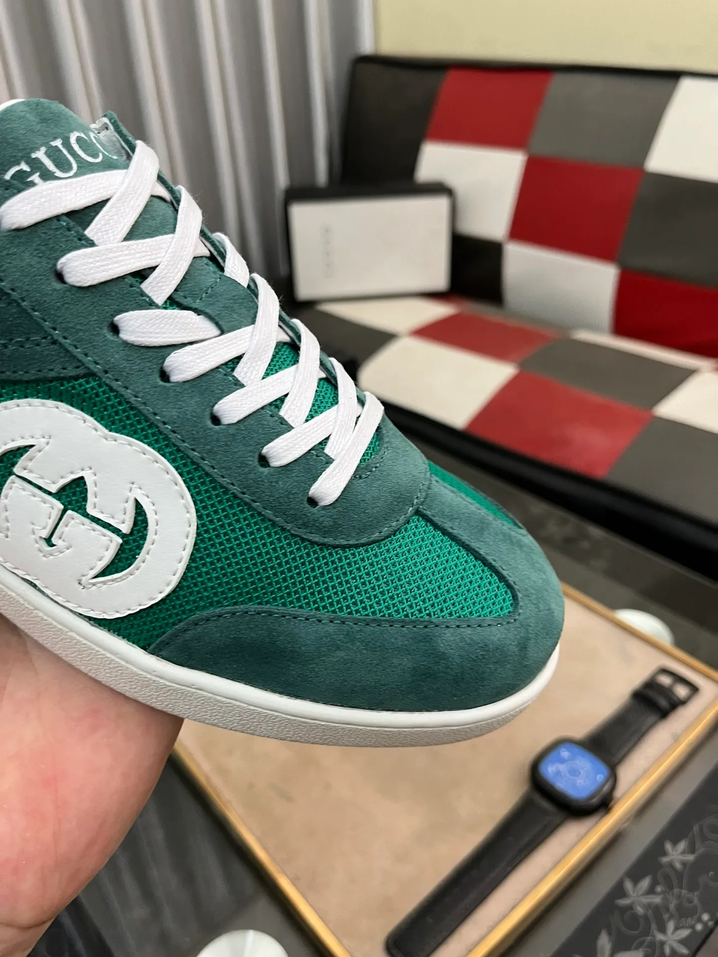 Men's shoes💰380⌚️⌚️[GUCCI] Gucci men's casual shoes are absolutely popular🔥The ultimate matching item for trendy men! The charm of super texture is irresistible, the main recommendation, the flower leather color is bright! The upper is made of high-quality cowhide + brand printed fabric, sheepskin feet, wear-resistant rubber sole, noble and elegant! Extremely comfortable🎁🎁You can be as handsome as you want💪 38-447️⃣colors available